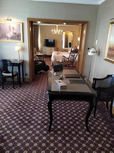 Hotel El Djazair El Mouradia Екстер'єр фото